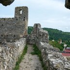Beckovské hradby.