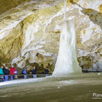 Ľadový obor z Dobšinskej ľadovej jaskyne.
