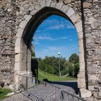 Hlavný, vstupný portál do hradu