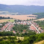 Pohľad na obec Krásnohorské podhradie