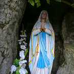 Kaplnka Panny Márie v skalnom masíve