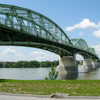 Most do Ostrihomu