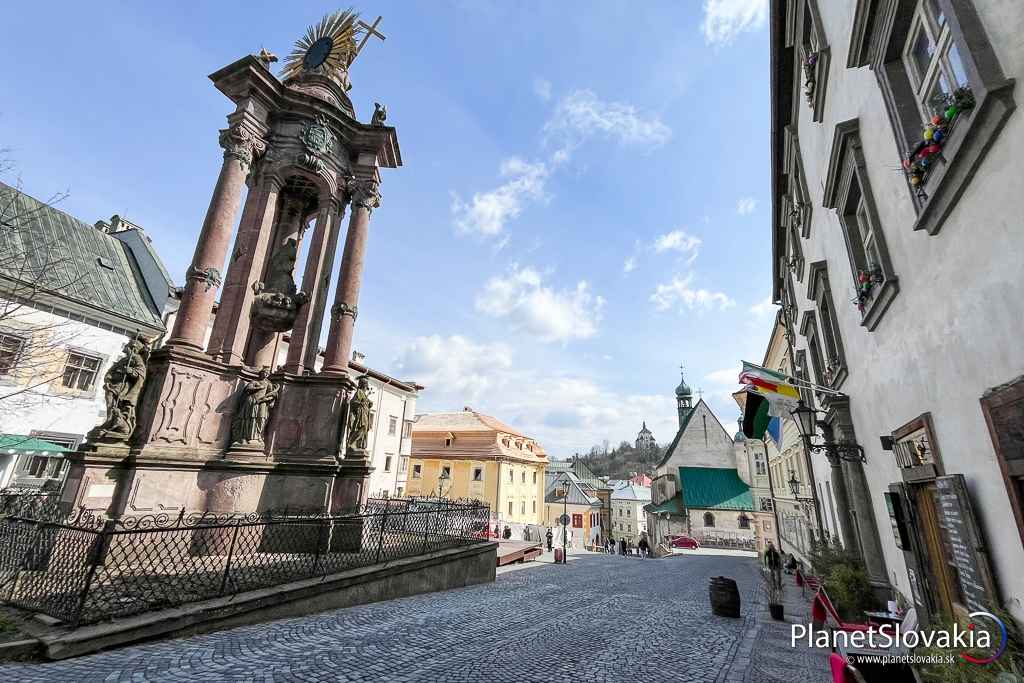 Pivo sme si vychutnali v podniku pri Morovom stĺpe v Banskej Štiavnici.