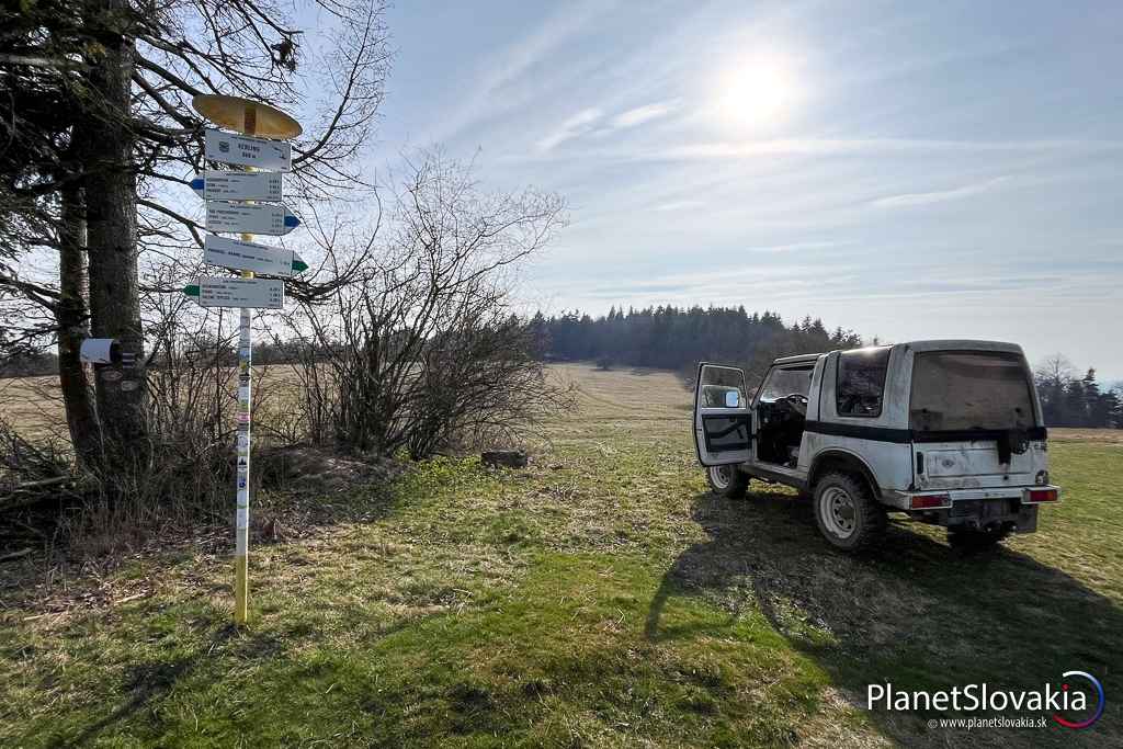 Kerling (804 m n. m.) je najvyšším bodom Veľkého hodrušského okruhu.