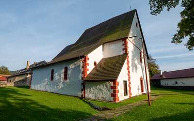 Kostol sv. Františka z Assisi v Ponikách