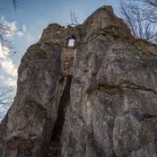 Súľovský hrad - orlie hniezdo v Súľovských skalách