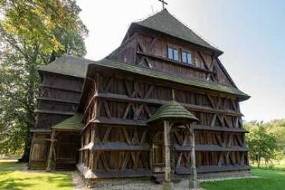 Drevený artikulárny kostol v Hronseku – pamiatka UNESCO