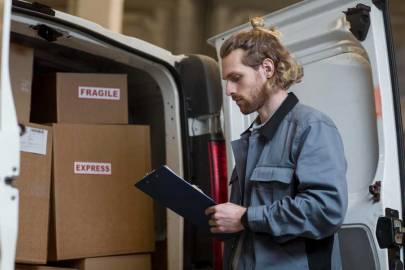 Špedícia a sezónne výkyvy: Ako zvládnuť nápor v logistike?