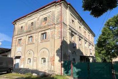 Arcibiskupský letohrádok Lieskovec v Bratislave