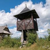 Mikovčákova rozhľadňa na Kamenitom – prvá turistická rozhľadňa na Kysuciach