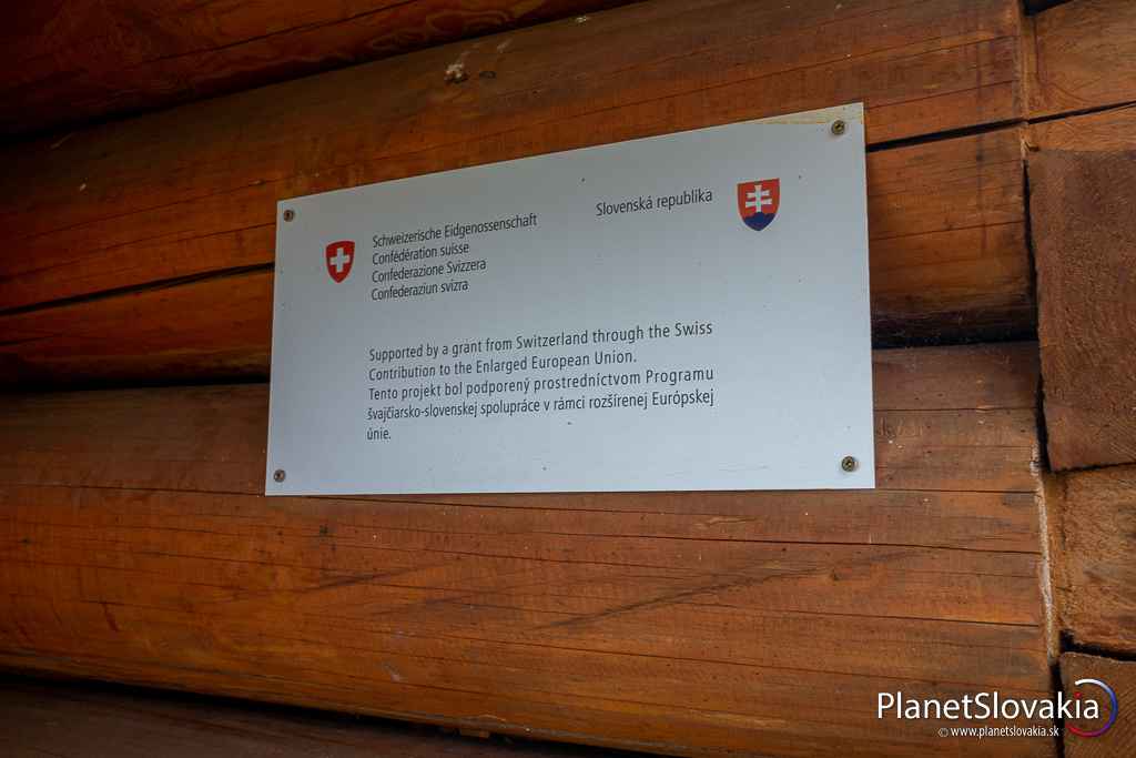 Informácie o grante poskytnutom na stavbu rozhľadne Zbojská. Finančne ju podporilo Švajčiarsko.