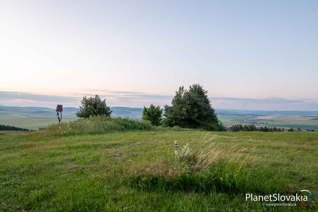 Lúka nad Spišskými Tomášovcami. Na Tomášovský výhľad je to z tohto miesta len pár minút chôdze.